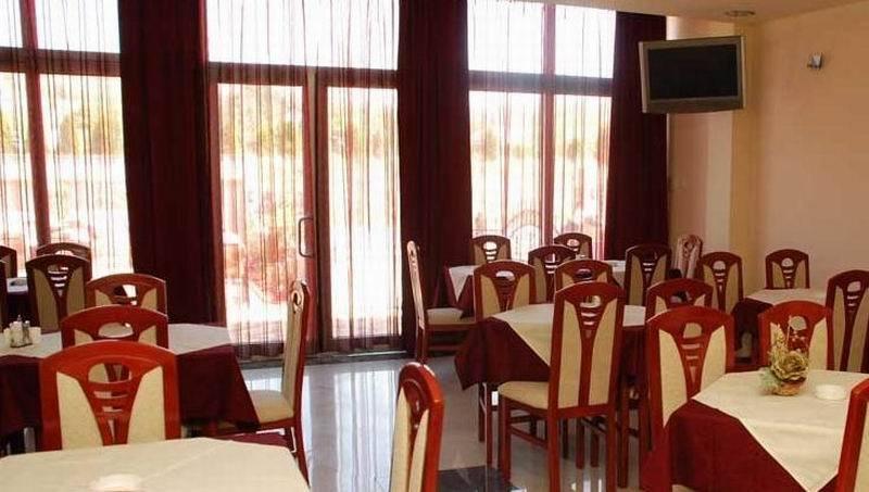 Hotel&Spamontenegro Rivijera Βελεσά Εστιατόριο φωτογραφία
